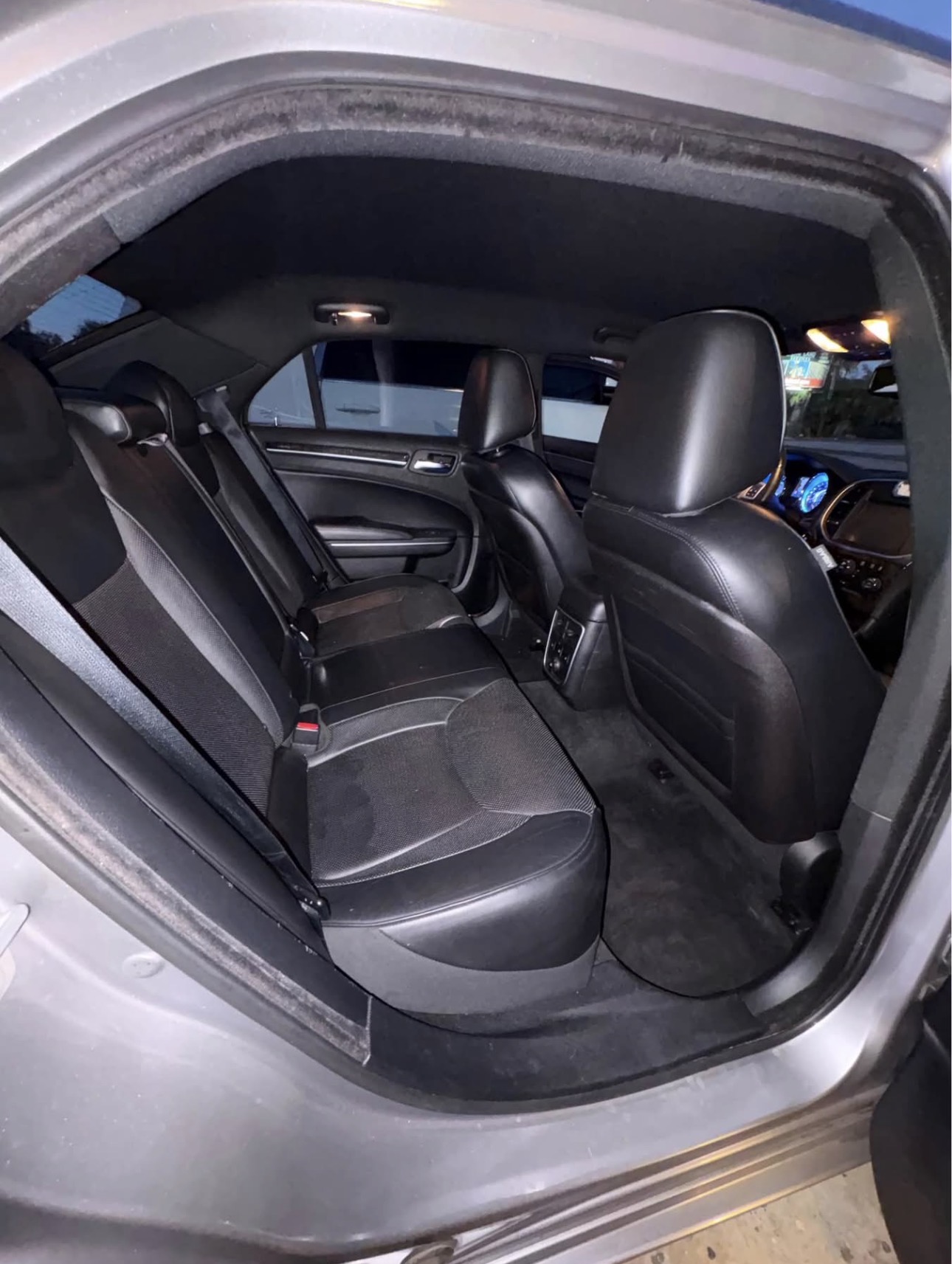 2014 Chrysler 300 · 300C Sedan 4D