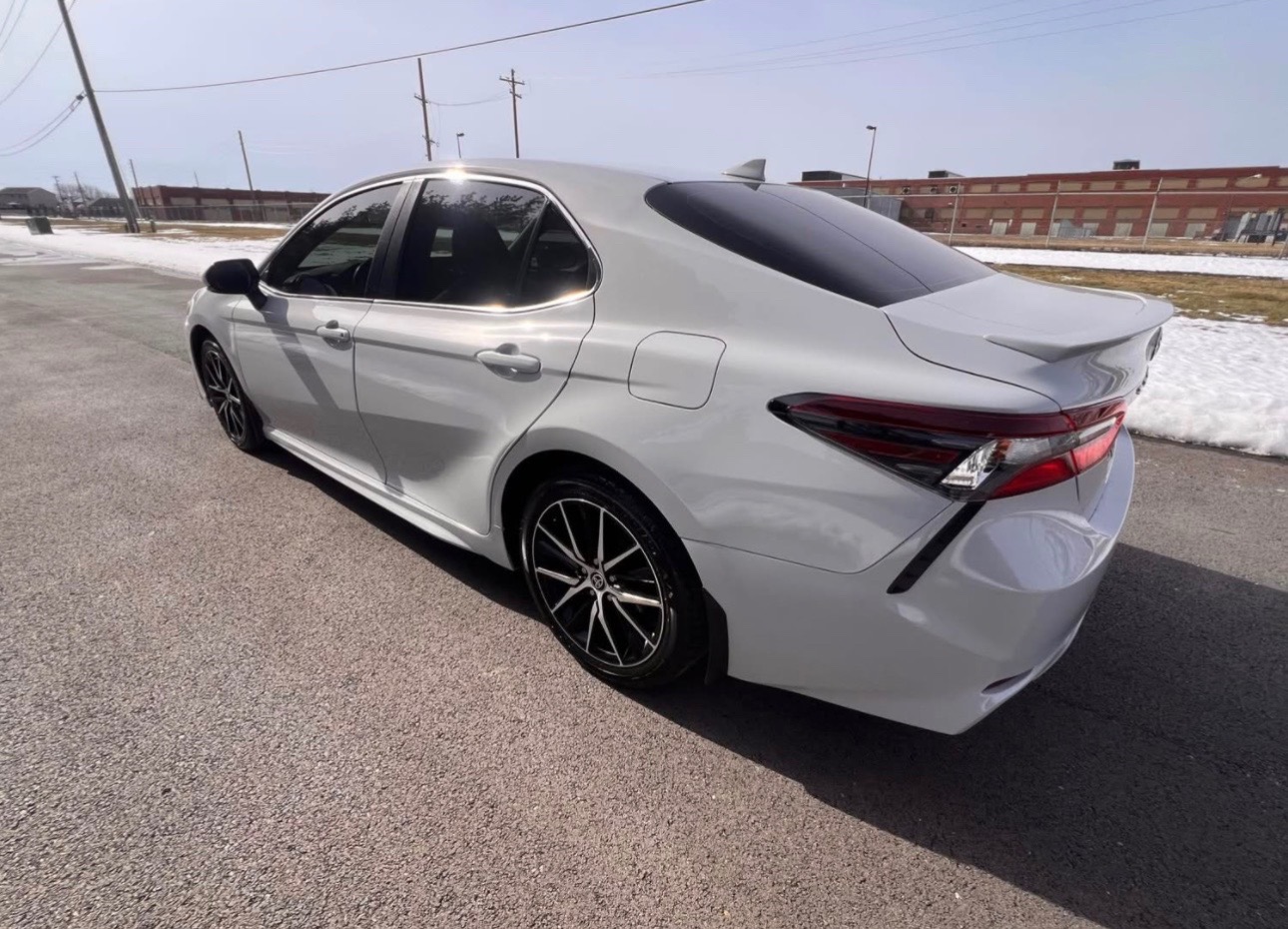 2022 Toyota Camry SE AWD