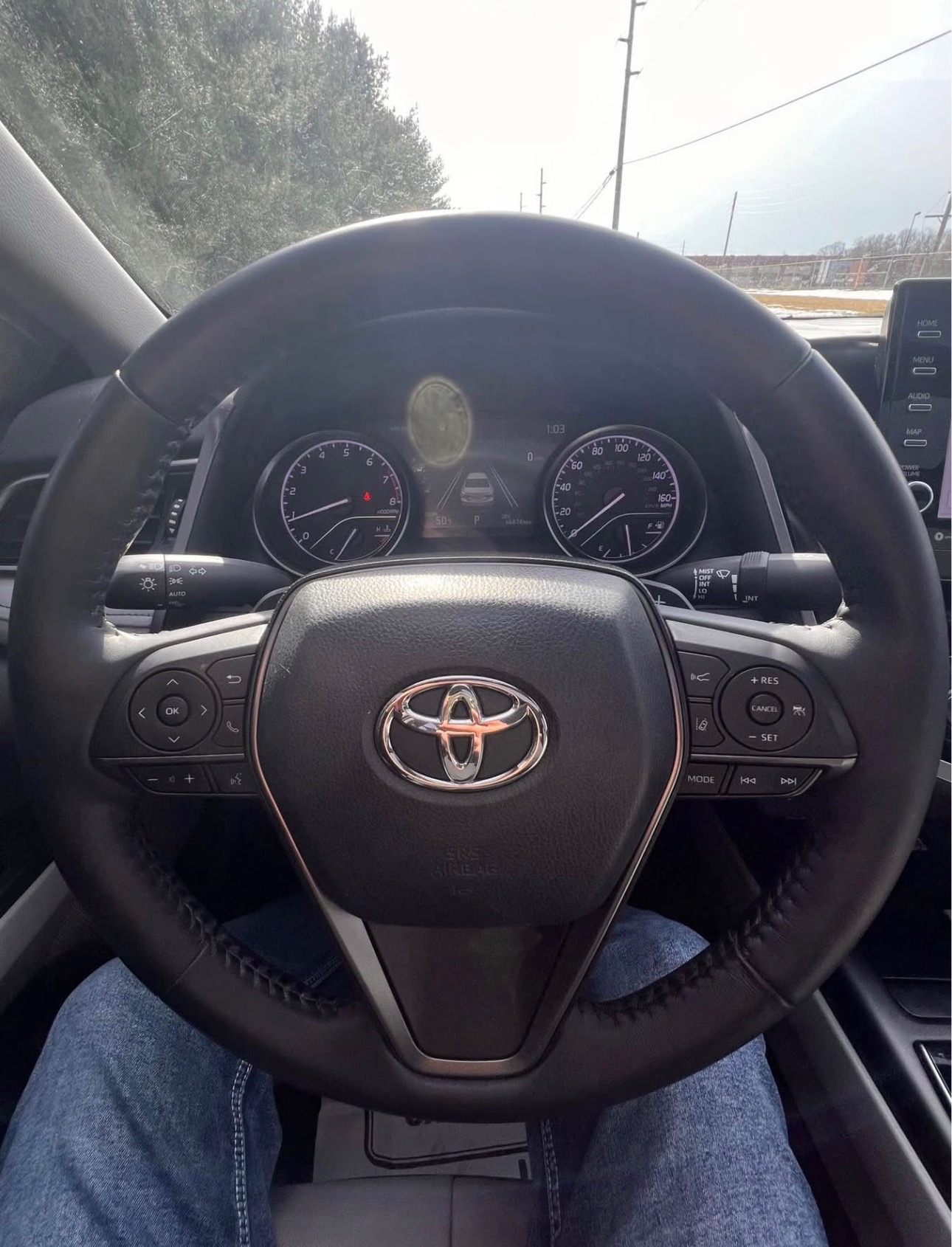 2022 Toyota Camry SE AWD