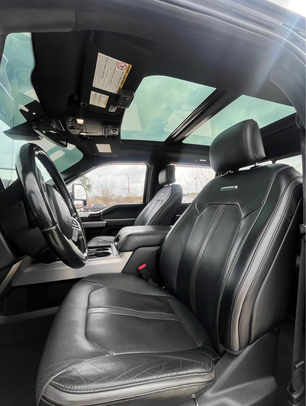 2017 Ford F250 Super Dirty Crew Cap Platinum Pickup 4D