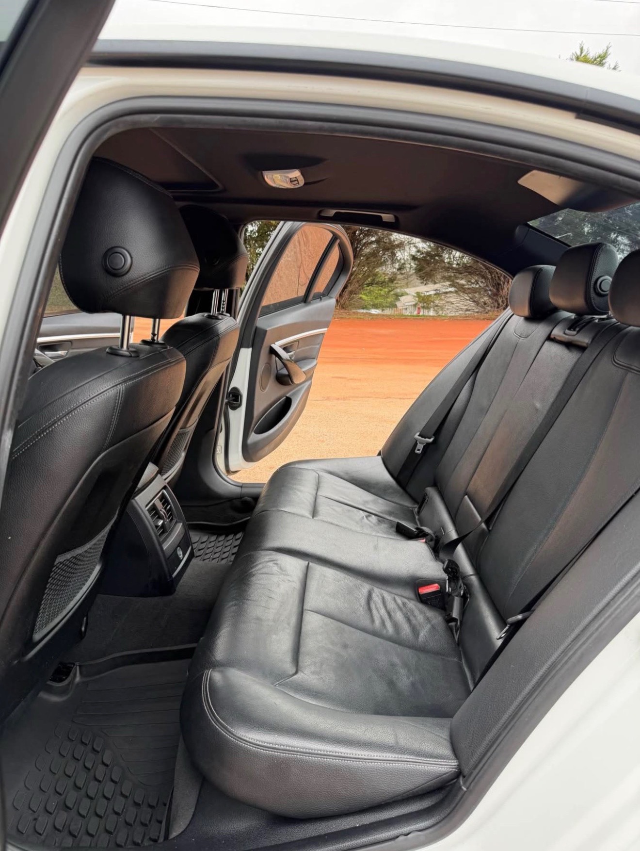 2016 BMW 3 Series · 328i xDrive Sedan 4D