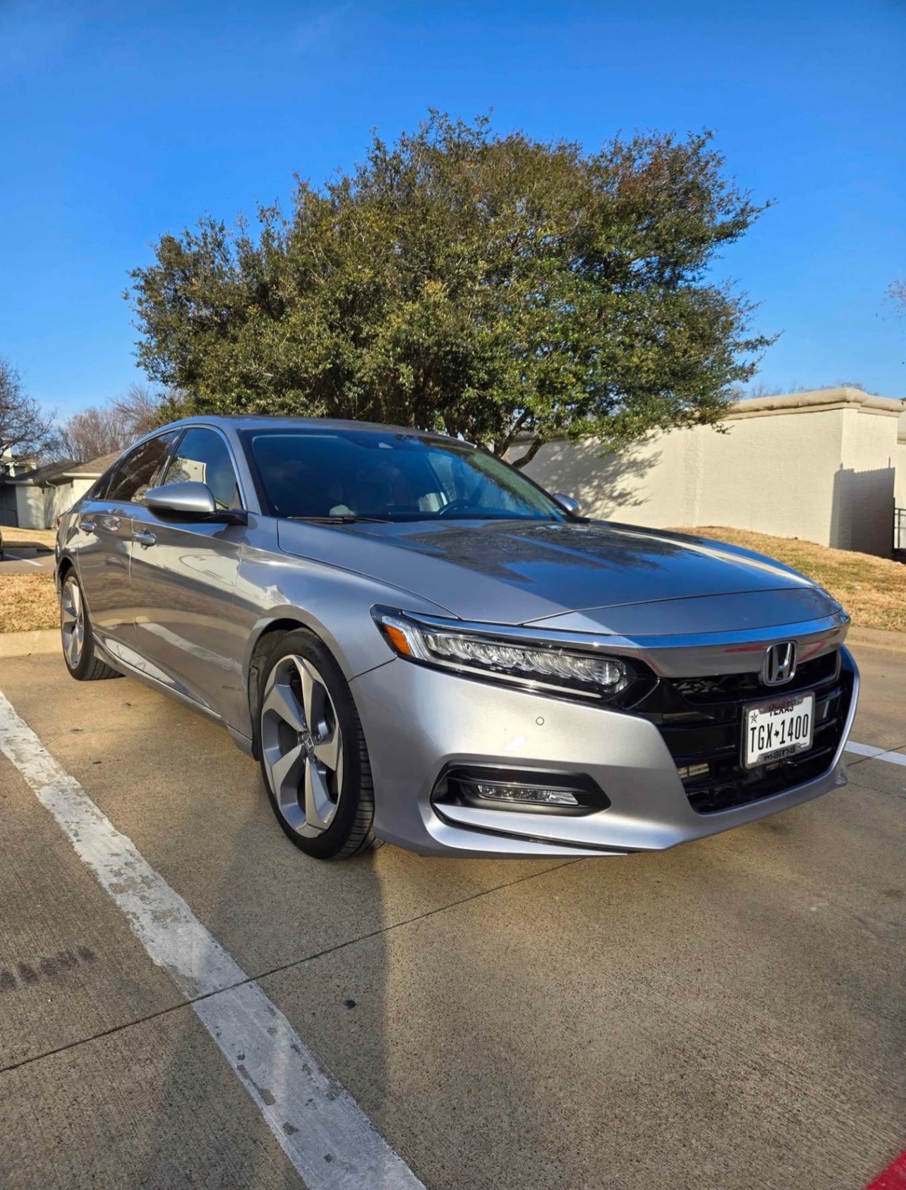 2018 Honda Accord 2.0T Touring – Sedan 4D 